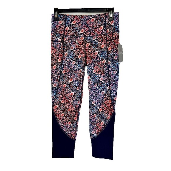 Athleta Pants - Athleta High Rise Chaturanga Tapestry Leggings Womens Small Paisley Crop NEW